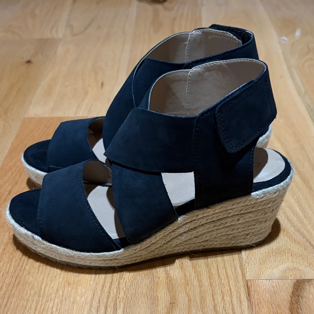 SOUL Naturalizer Black Wedge Sandals